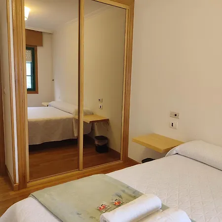 Armonia Hostel *
